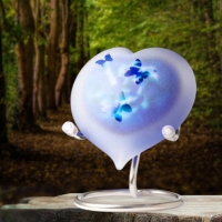 Frosted medium heart blue met vlindertjes