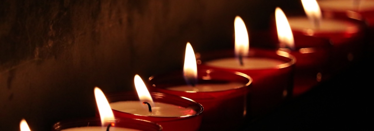 christmas background, tea lights, candles, light, tea candles, candlelights, burn, burning candles, incandescent, prayer, faith, religion, flames, memorial candles, church candles, lights, memorial lights, sacrificial candle, heat, mourning