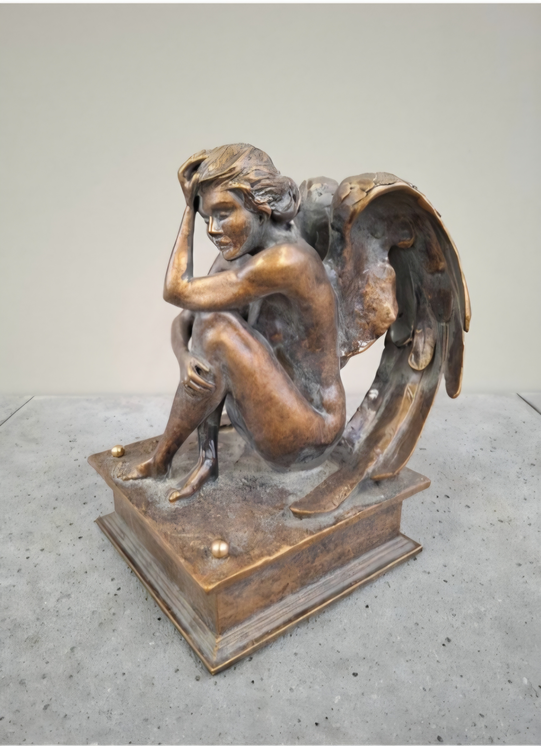 25016 Urn Engel - 02