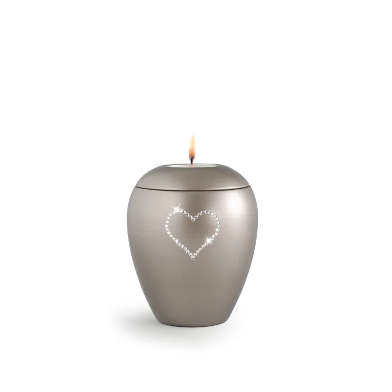 65-500-579L Urn met Swarovski hart waxine licht grijs - in twee maten